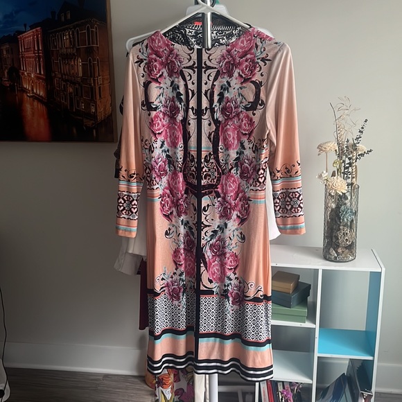 Multicolored patterned office chic - Picture 2 of 2